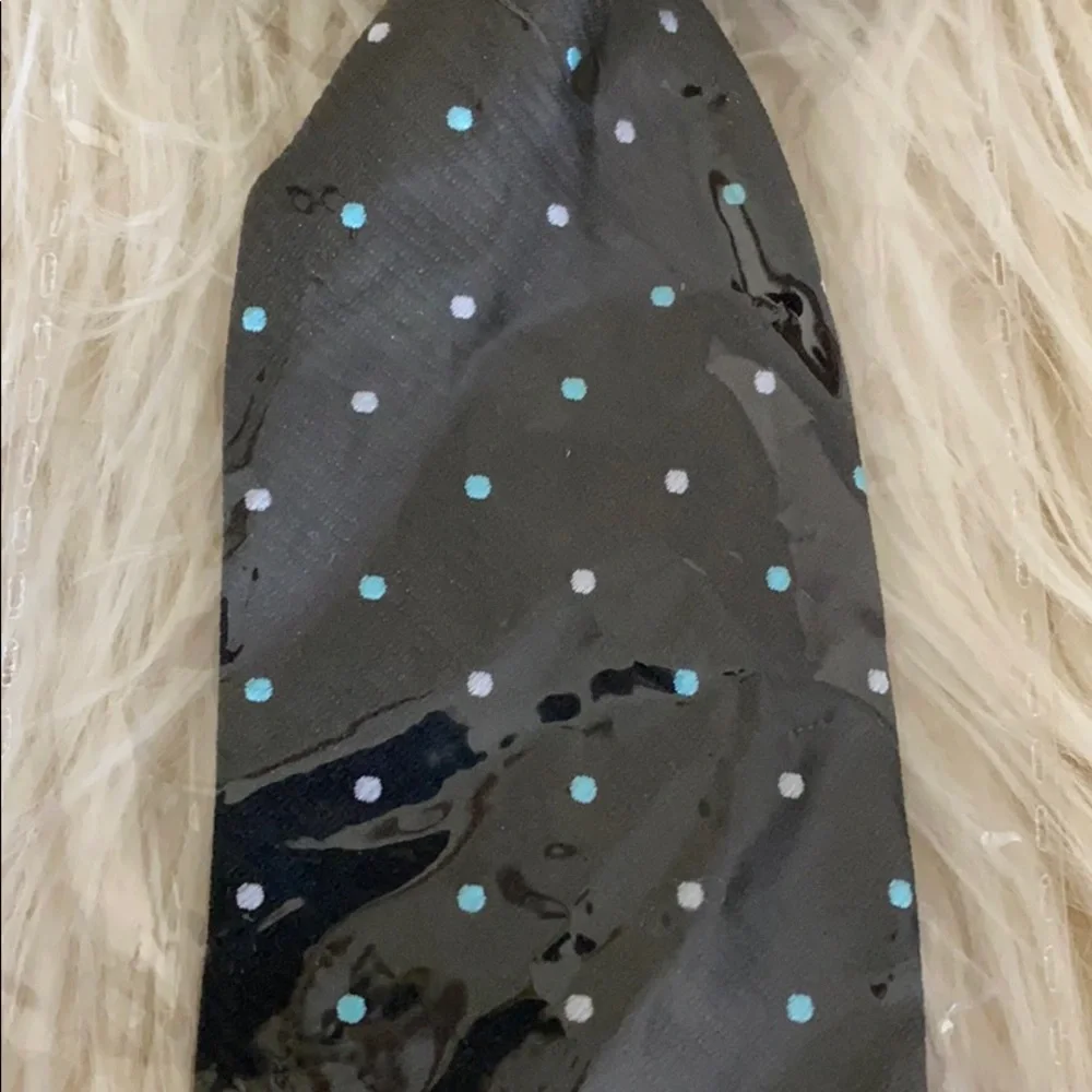 Black Dot Tie